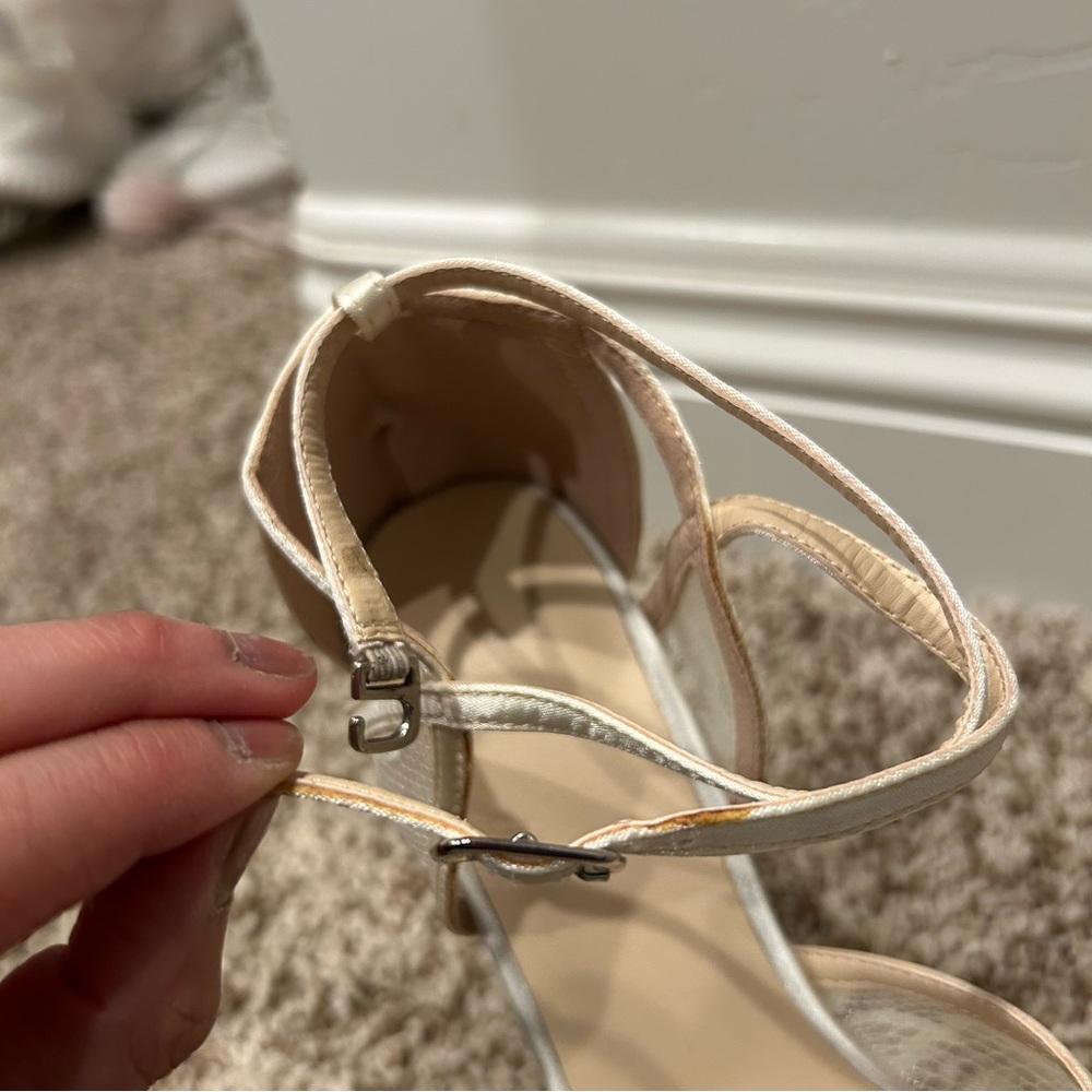 Elegant Cream Strappy Heels - Picture 6 of 12